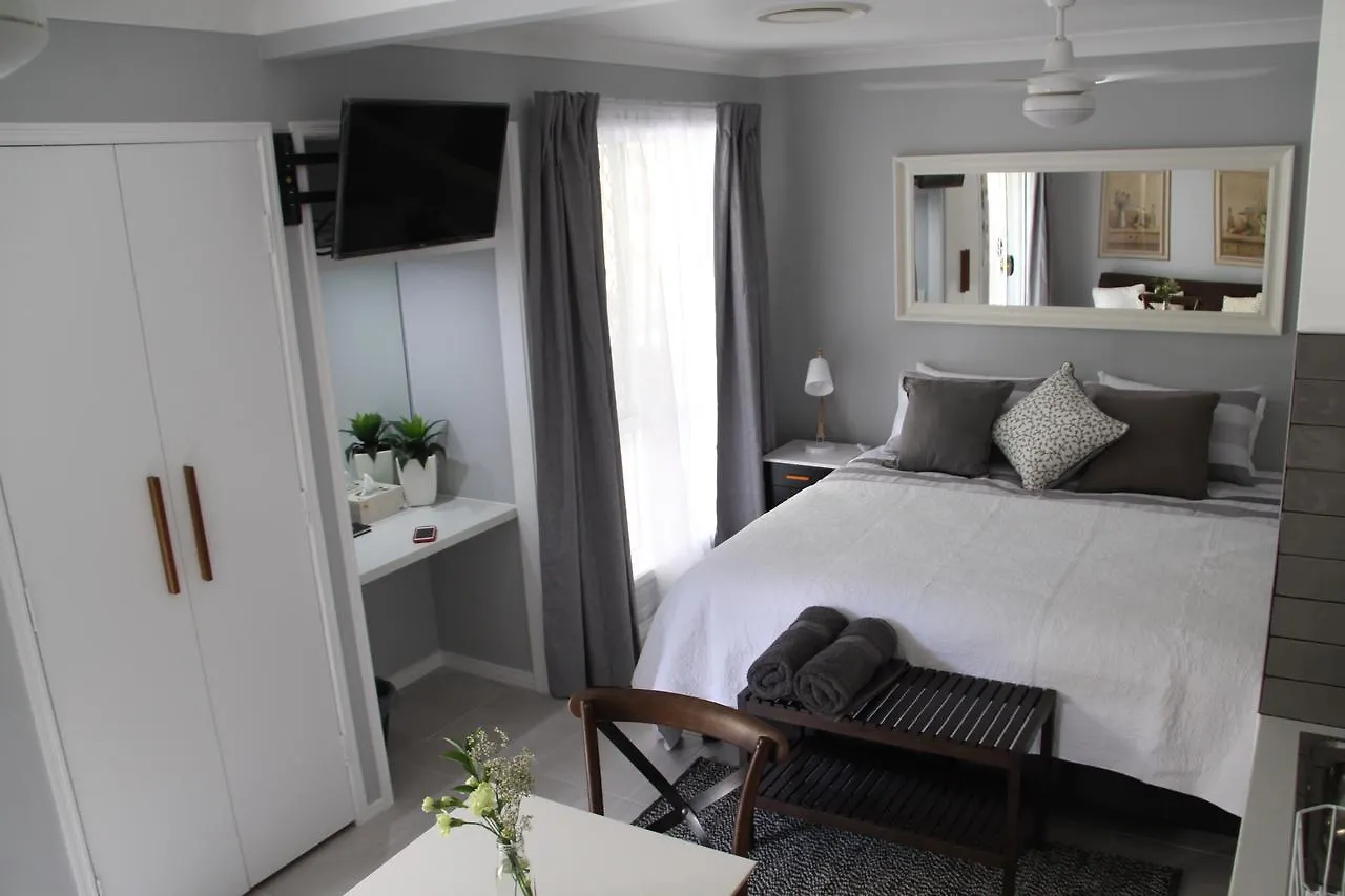 Paperbark Bed & Breakfast Brisbane Australia