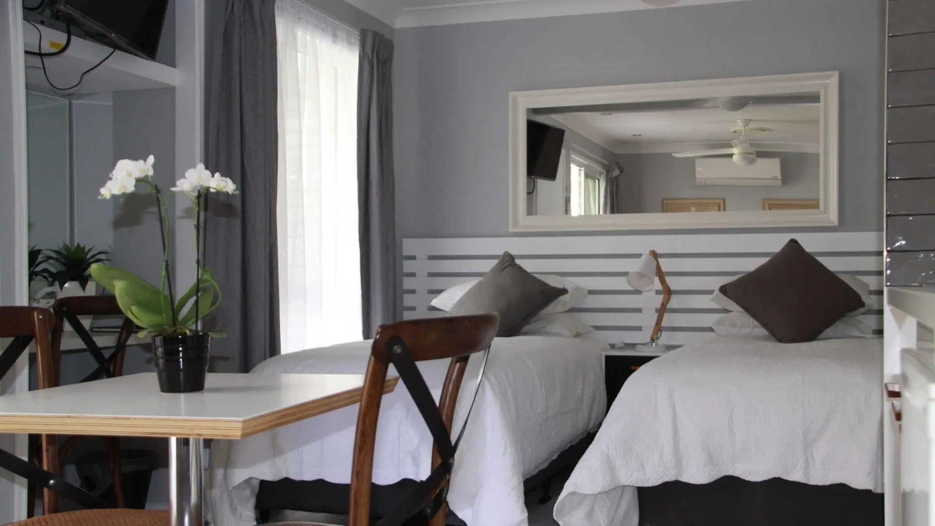 Paperbark Bed & Breakfast Brisbane