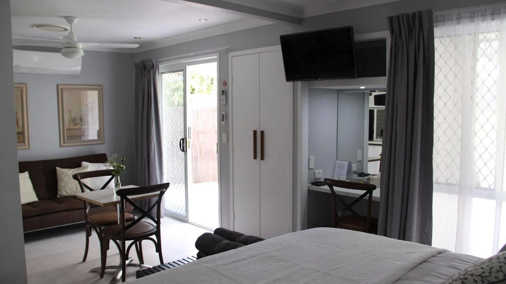 Paperbark Bed & Breakfast Brisbane
