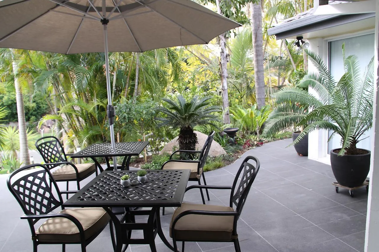 Paperbark Bed & Breakfast Brisbane 4*,  Australia