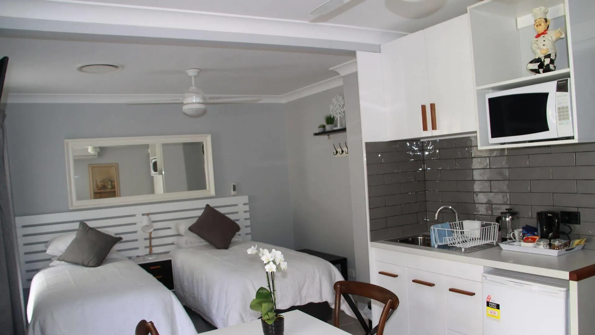 Paperbark Bed & Breakfast Brisbane 4*,  Australia